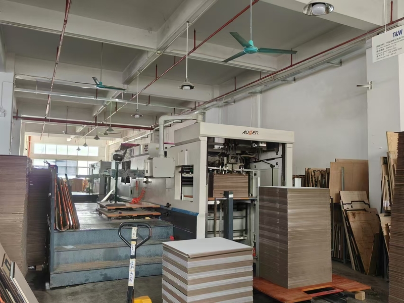 International T&W Enterprise Limited lini produksi pabrikan