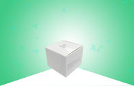Kemasan Kotak Kertas Disesuaikan 350GSM Dengan Proses Embossing Pencetakan Perak Panas